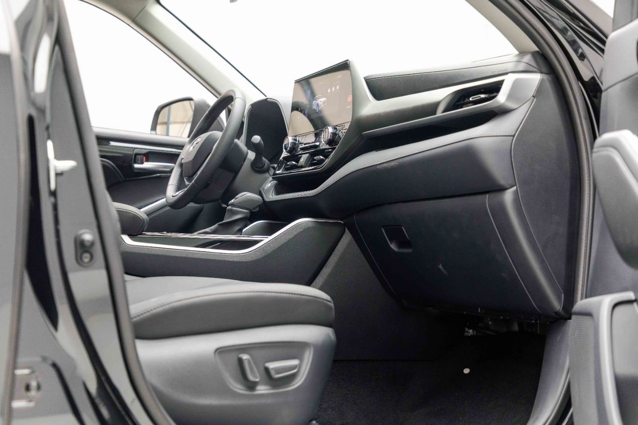 تويوتا هايلاندر Luxury 2.5L - Hybrid - Black Inside Black | Export Only