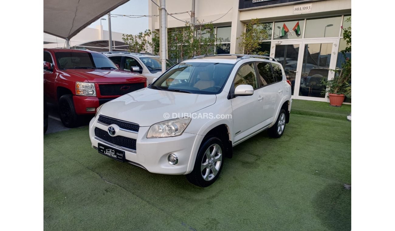 Toyota RAV4 2009 model, full option, leather hatch, cruise control, fingerprint control, sensor wheels, in excel