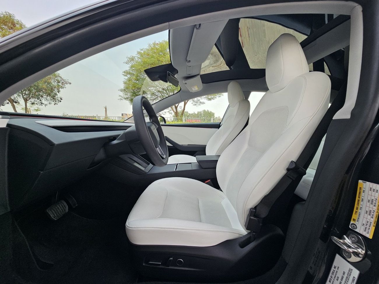 Tesla Model 3 Long Range (AWD)