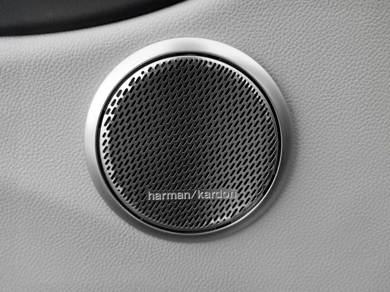 ألفا روميو جوليا Quadrifoglio 2.9L (505 HP)