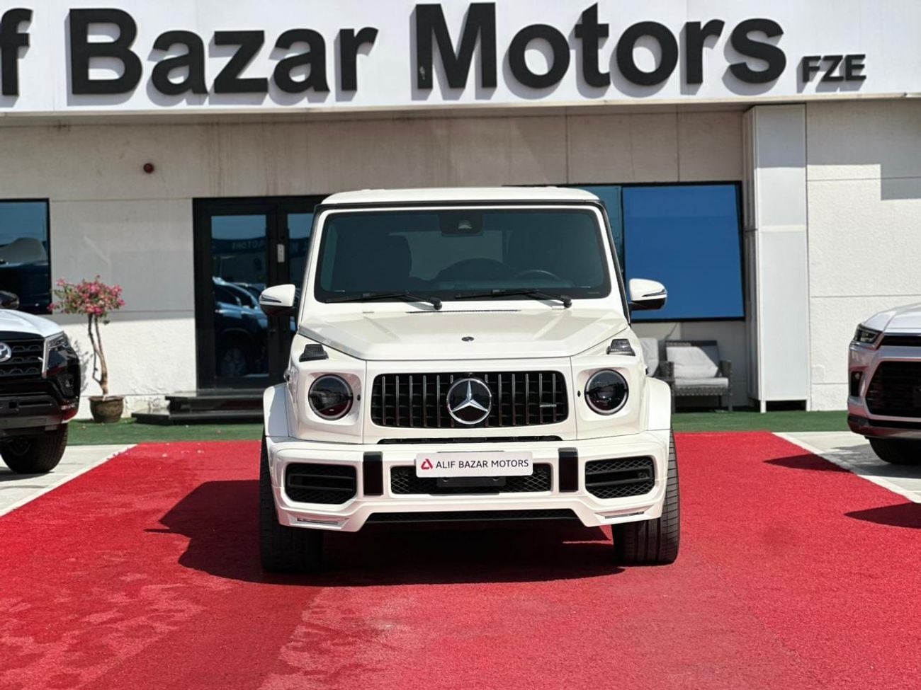 Mercedes-Benz G 63 AMG Std 4.0L Low Mileage Cleant title G63 Brabus Kit Japan Spec