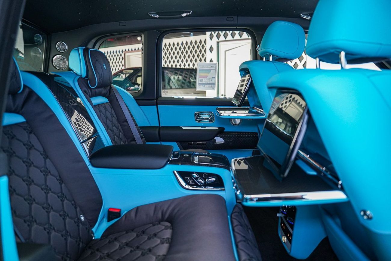 Rolls-Royce Cullinan BLACK BADGE DUALITY TWILL