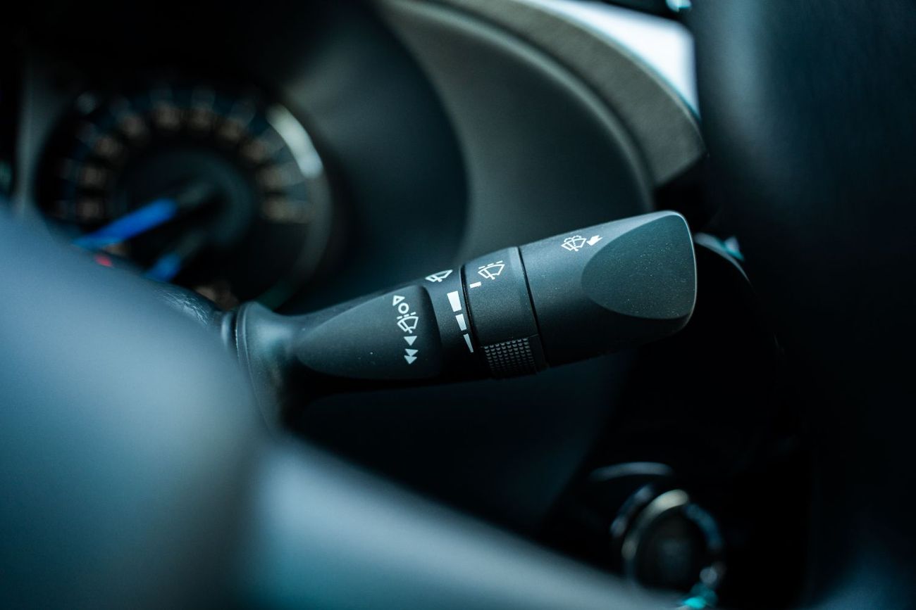 تويوتا هيلوكس Toyota Hilux Adventure 2025 4.0L Petrol Double Cab Pickup  4WD