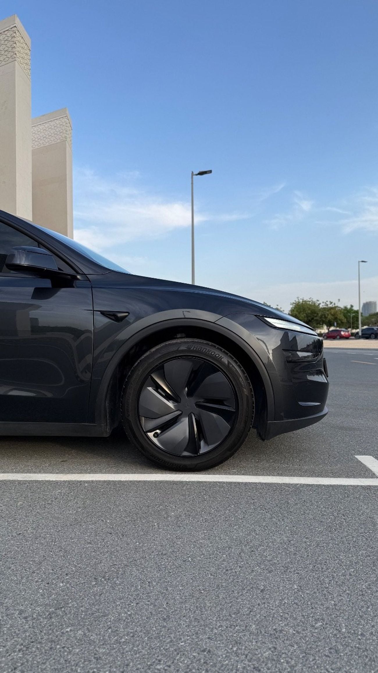 Tesla Model Y Long Range (AWD)