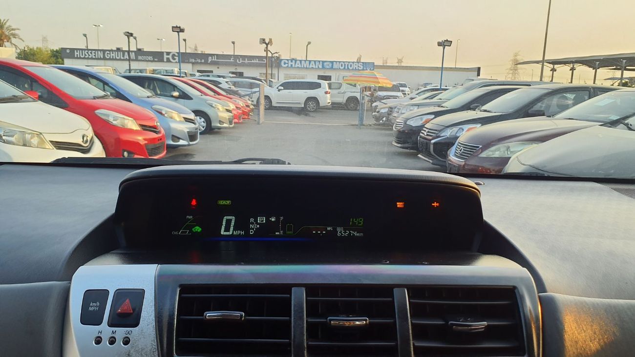 Toyota Prius+ Toyota Prius 2014 – Hybrid Efficiency | Grey