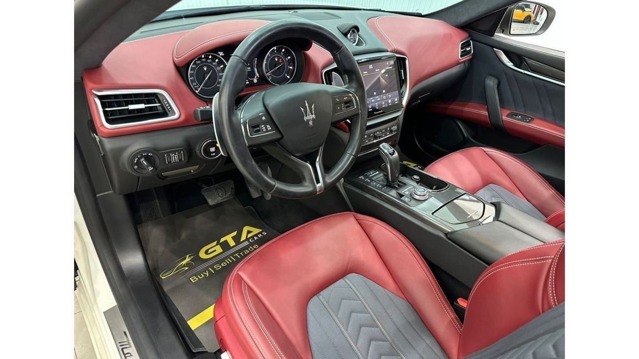 Maserati Ghibli 2021 Maserati Ghibli GranLusso, Warranty, Full Maserati Service History, Low Kms, GCC