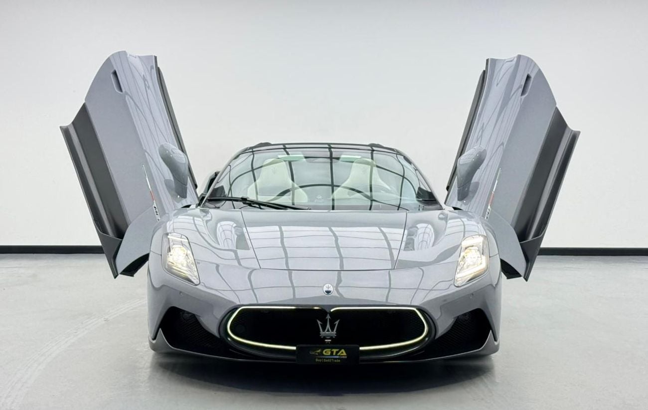 مازيراتي MC20 تشيلو 2023 Maserati MC20 Cielo, 1 of 65, Warranty, Full Maserati Service History, Very Low Km, Euro