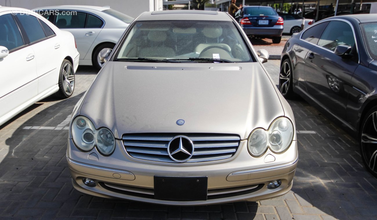 Mercedes-Benz CLK 320