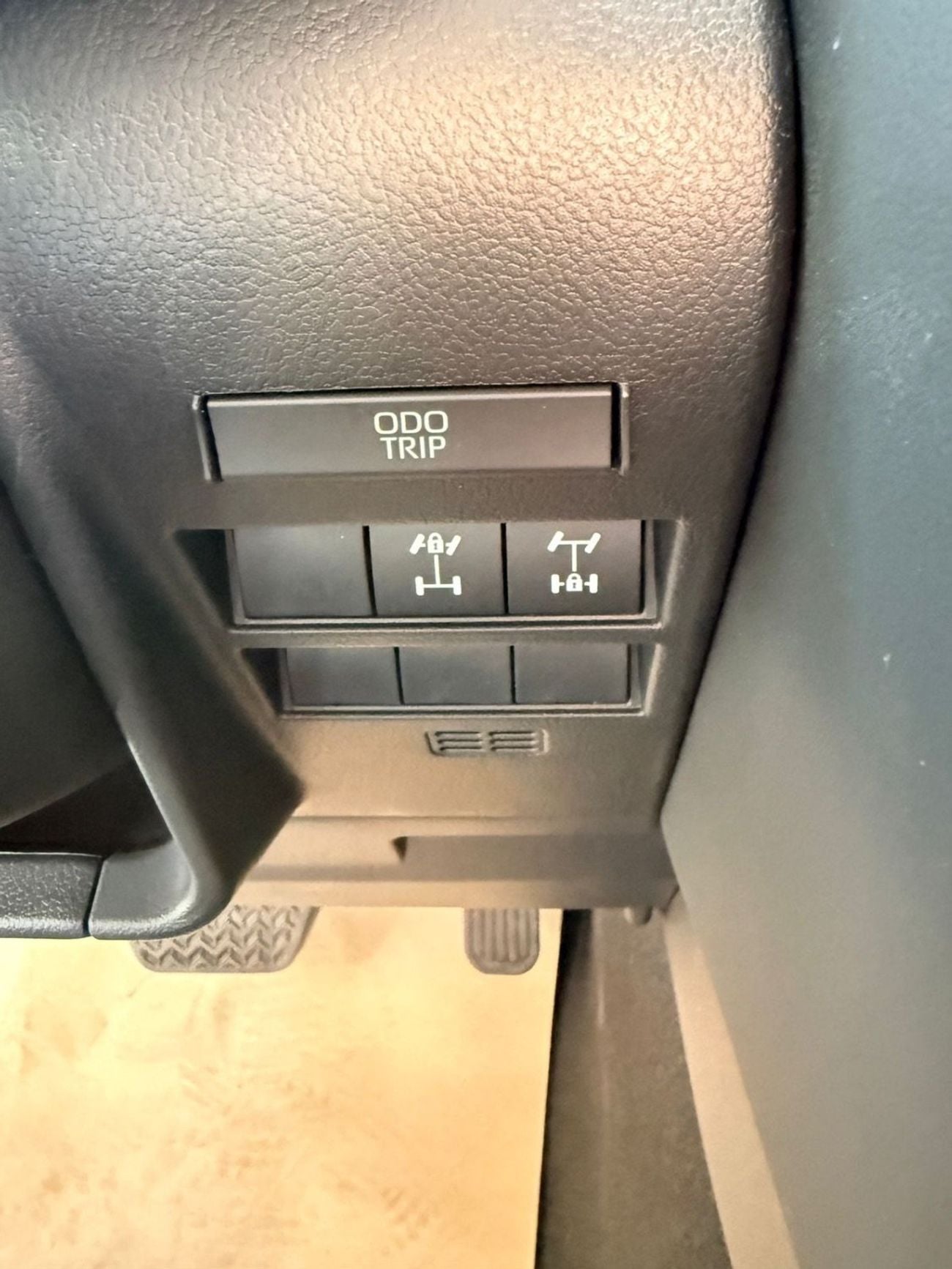 تويوتا لاند كروزر TOYOTA Land Cruiser VXR 3.5 Full option 2026 GCC