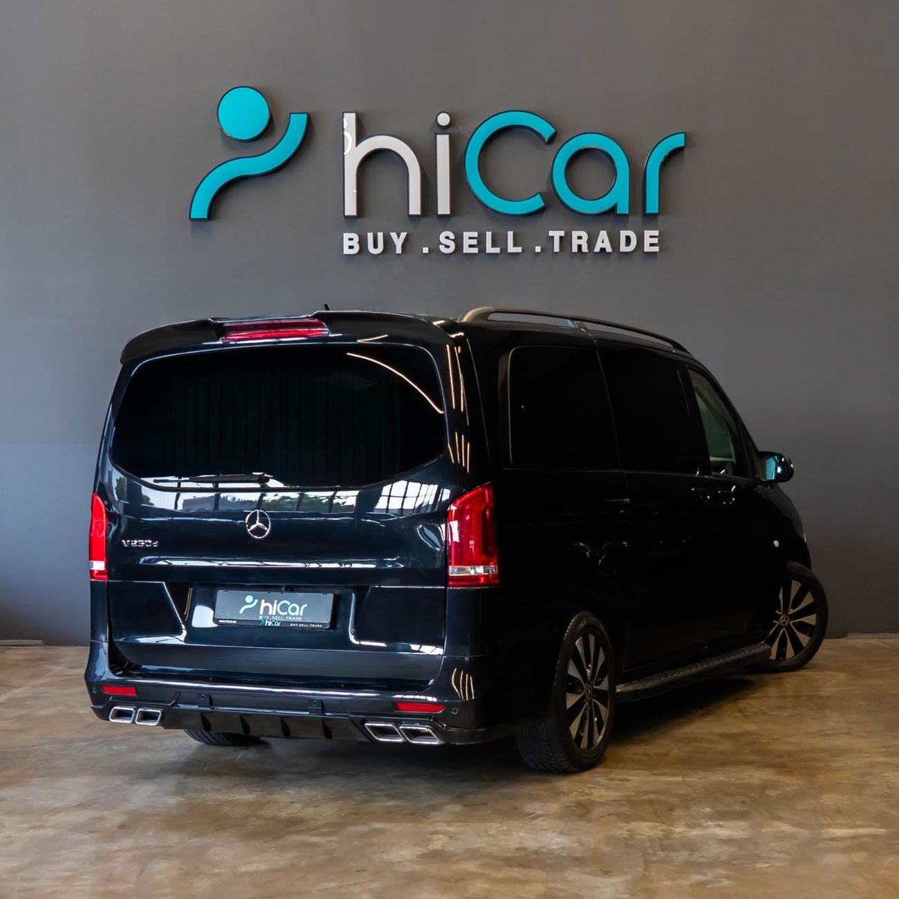Mercedes Benz V 250 AED 2,682 P.M • 0% Downpayment • Mercedes-Benz V 250d Exclusive • 1 Year Warranty