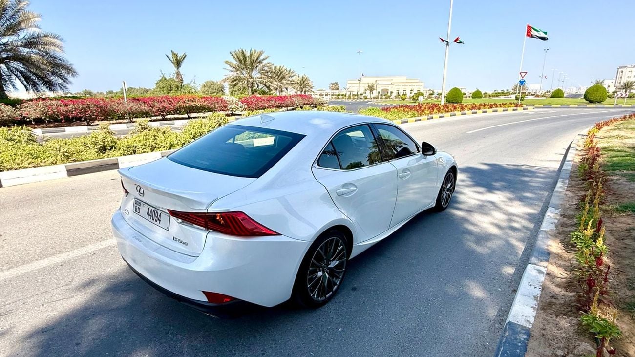 Lexus IS300 is 3.7 v6