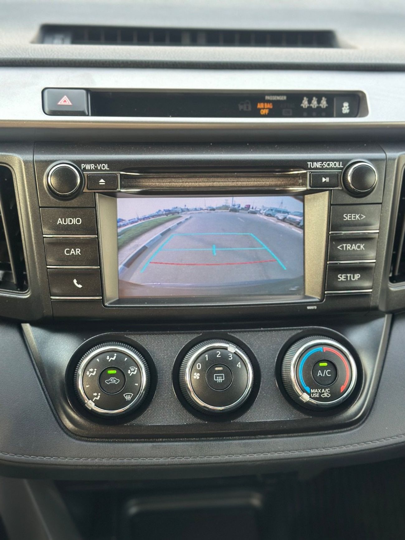 Toyota RAV4 2017 good condition leather seats