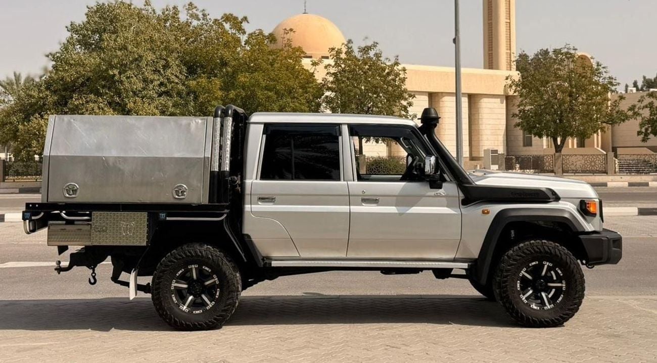 تويوتا لاند كروزر بيك آب Diesel 4.5L Right Hand Drive ,2013 Model ,2024 Shape ,Only For Export Available