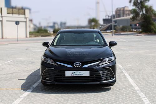 Toyota Camry LHD 2.5L PET GLE JBL AT 2024MY