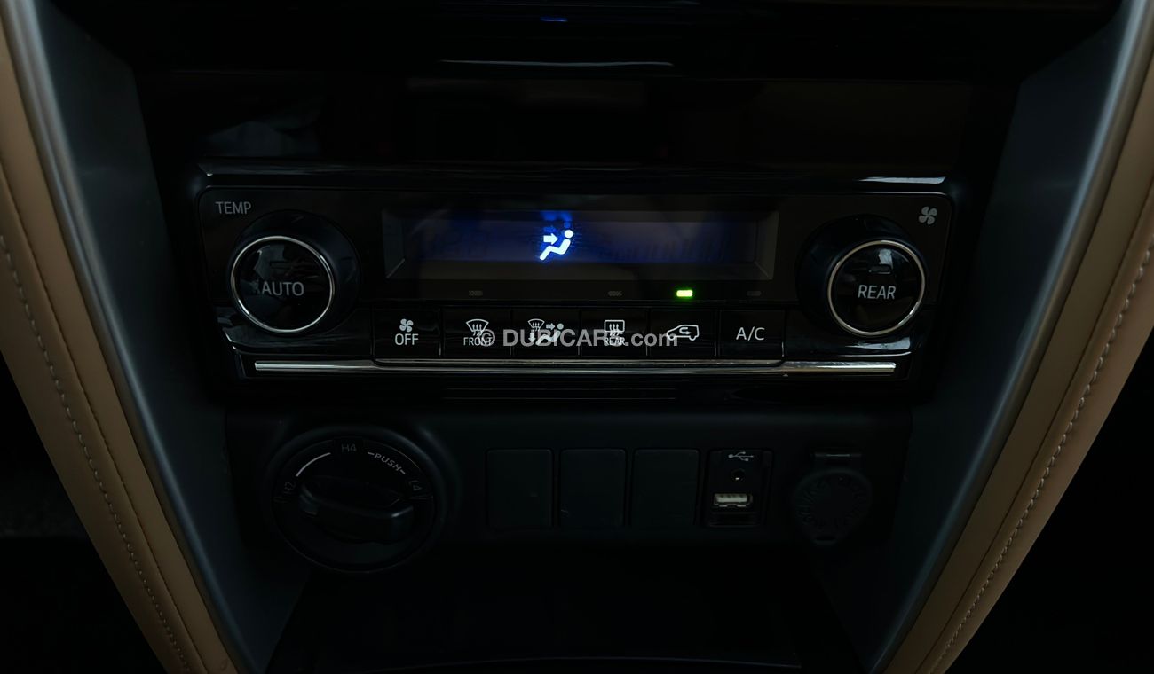 Toyota Fortuner 4000