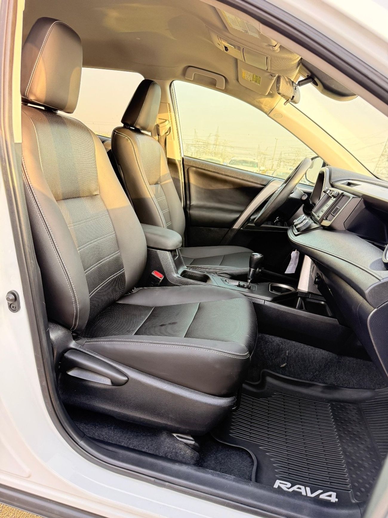 Toyota RAV4 TOYOTA RAV4 2017