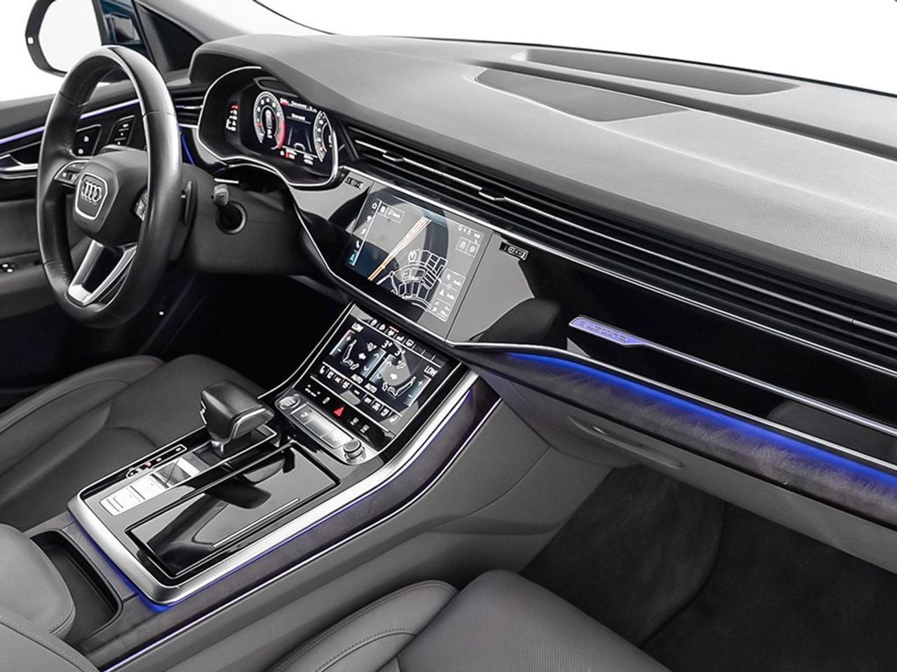 Audi Q8 55 TFSI quattro 3.0L SUV