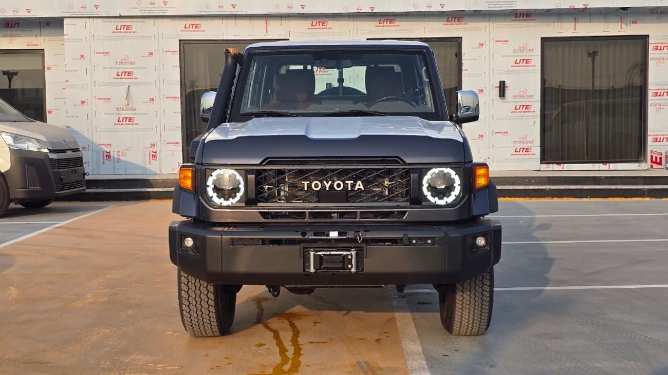 Toyota Land Cruiser 70 LX 2.8L  LX 2.8L