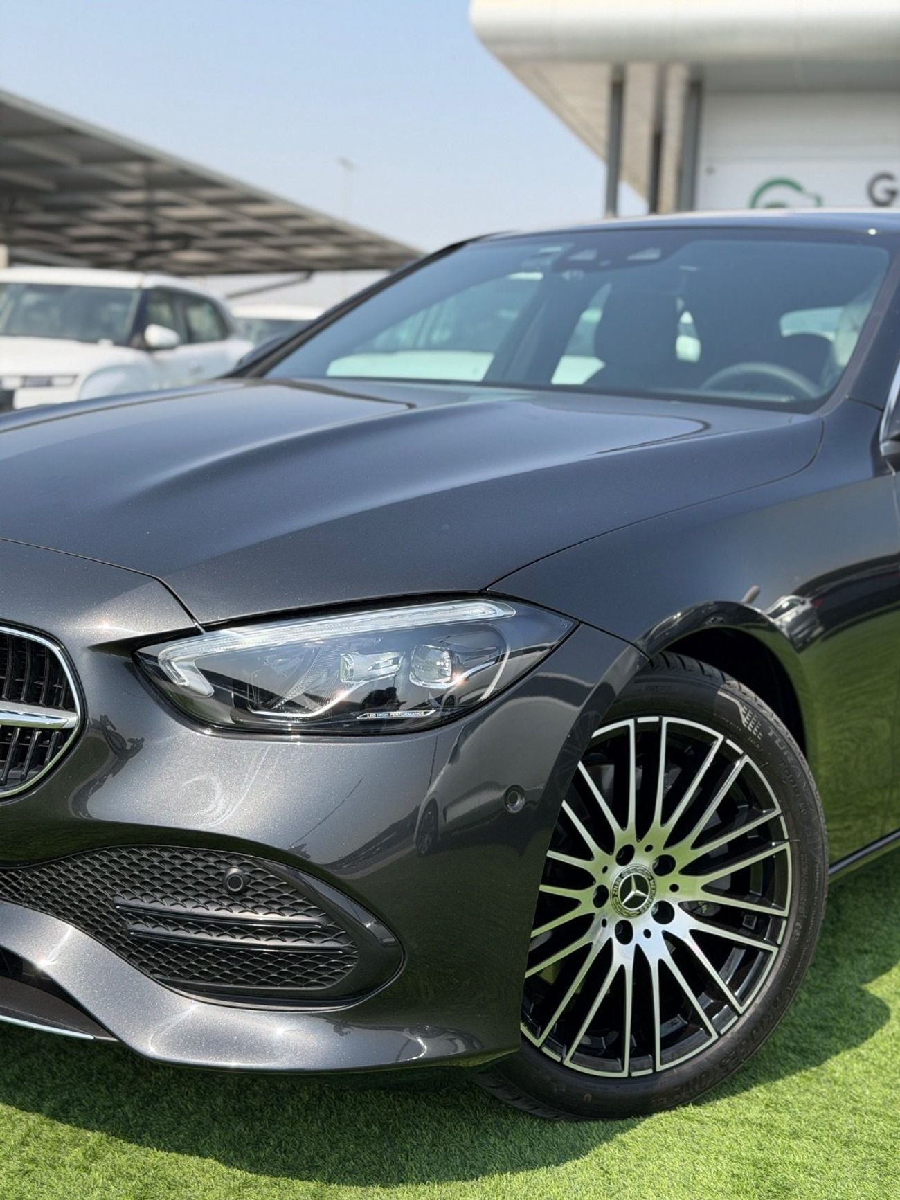 Mercedes Benz C300 STANDARD