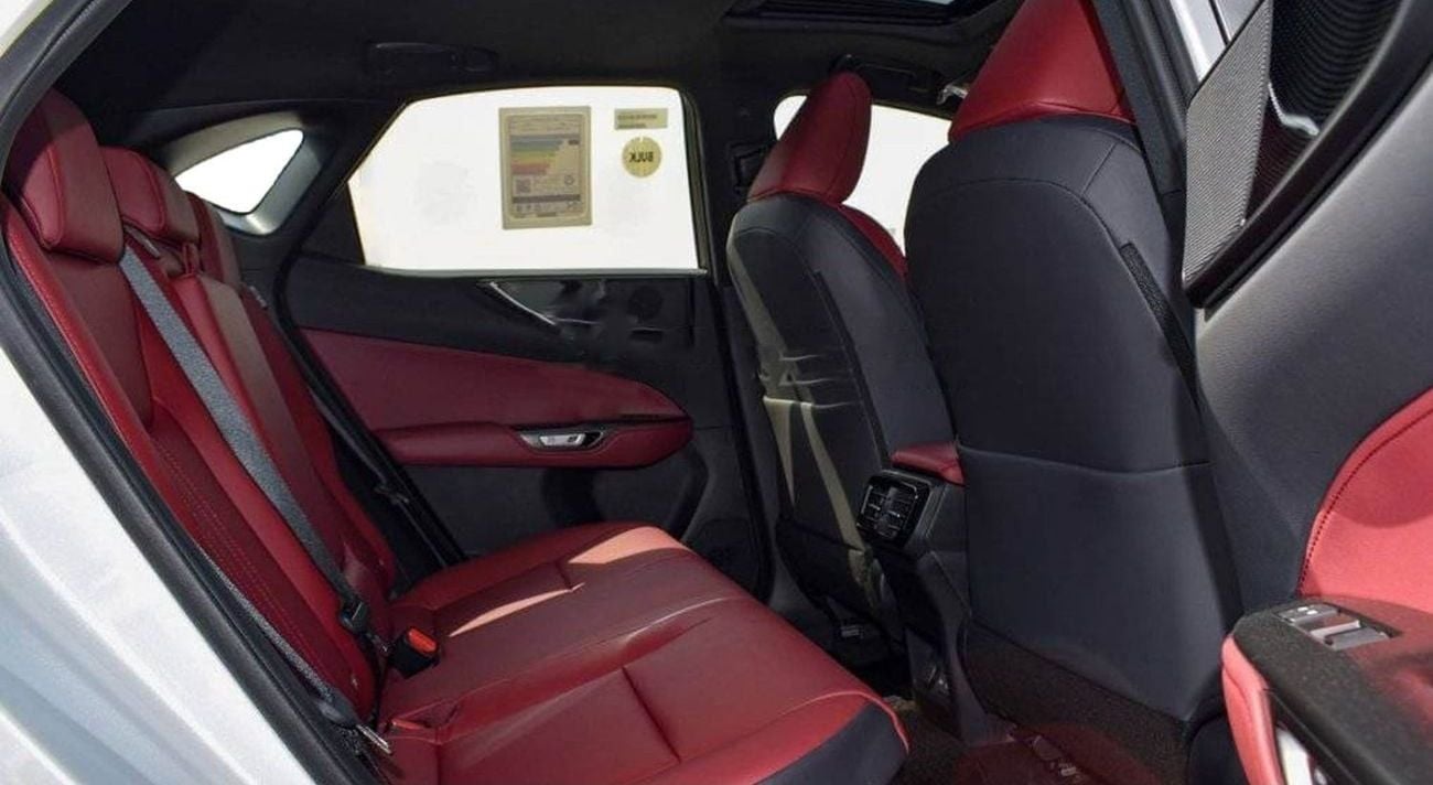 Lexus NX350h Premier 2.5L