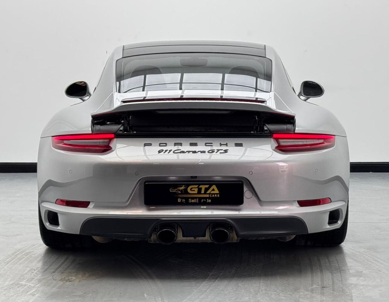 Porsche 911 2017 Porsche 911 Carrera GTS, Aug/2026 Porsche Warranty, Porsche Service History, GCC