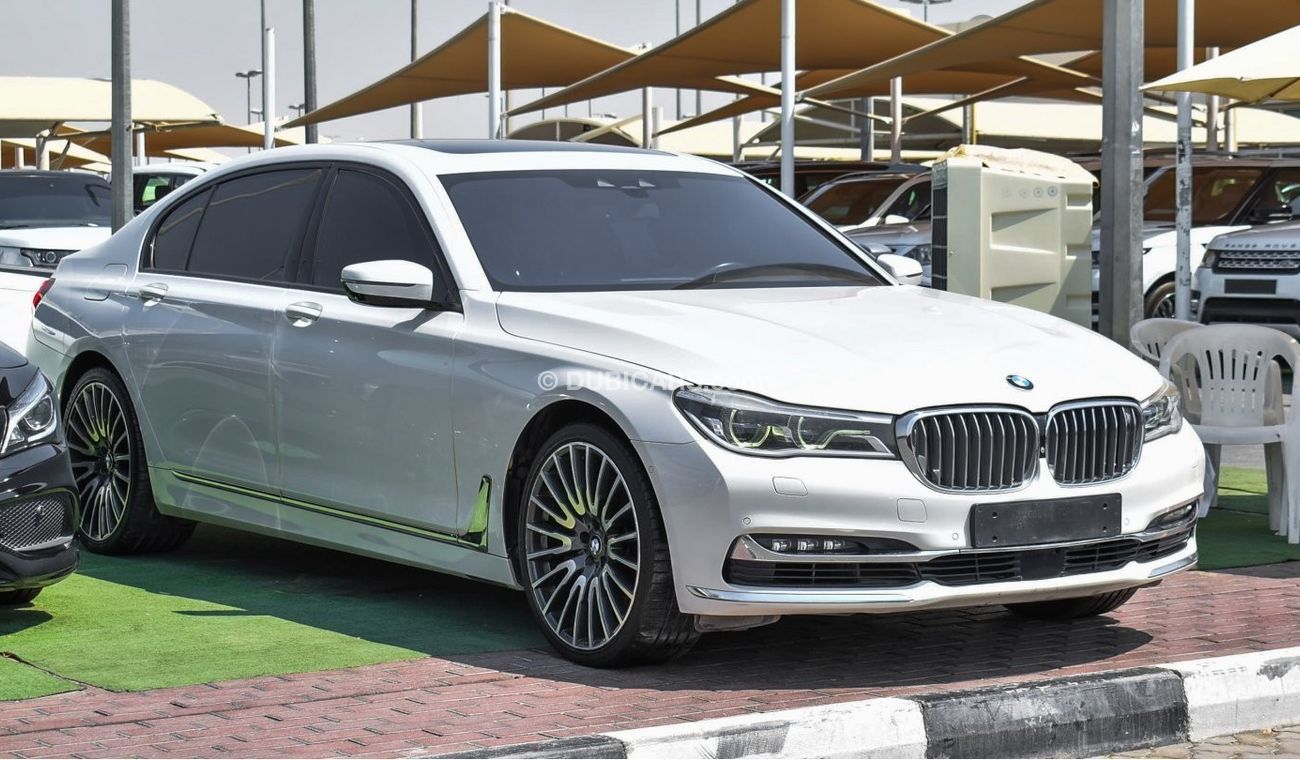 بي أم دبليو 750Li LI XDrive