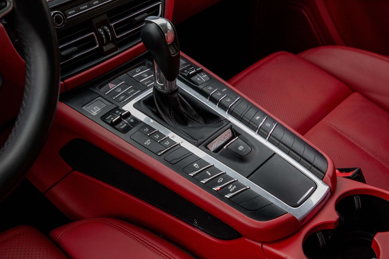 بورش ماكان Macan S | 3,036 P.M | 0% Downpayment | Porsche Macan S