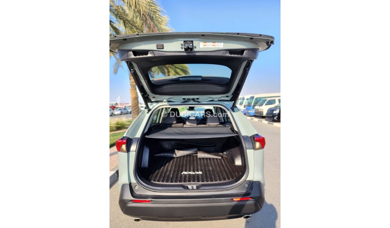 Toyota RAV4 TOYOTA RAV4 XLE FULL OPTIONS HYBRID 2022 MODEL