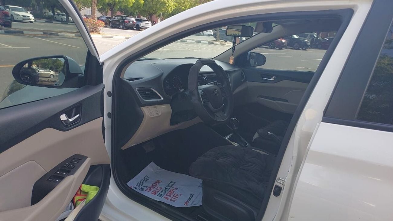 Hyundai Accent GL SMART PLUS