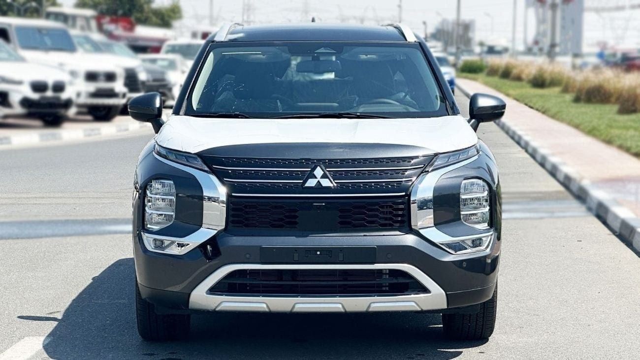 Mitsubishi Outlander 2.5L-4WD-MID-OPTION-7-SEATER-AT