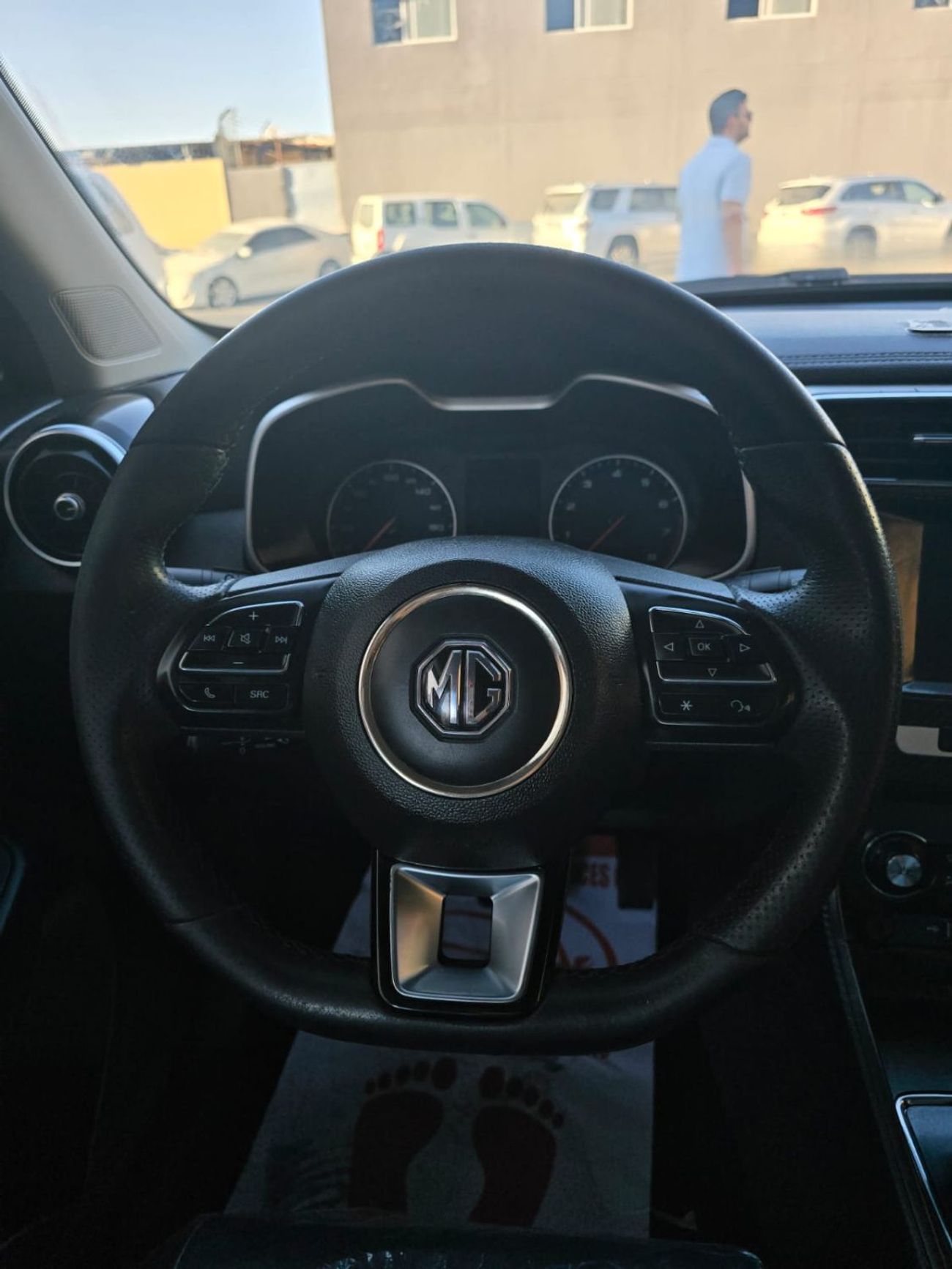 أم جي ZS MG ZS 2020 MODEL WITH GCC SPECS RED COLOR