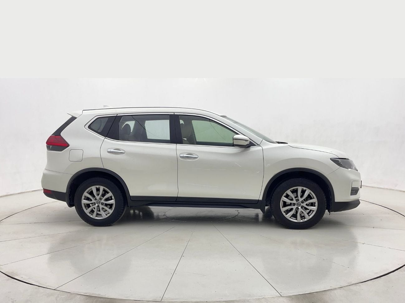 Nissan XTrail 2.5L 2019 | 0 DP | 676/Month | 30 Day Return | Service History
