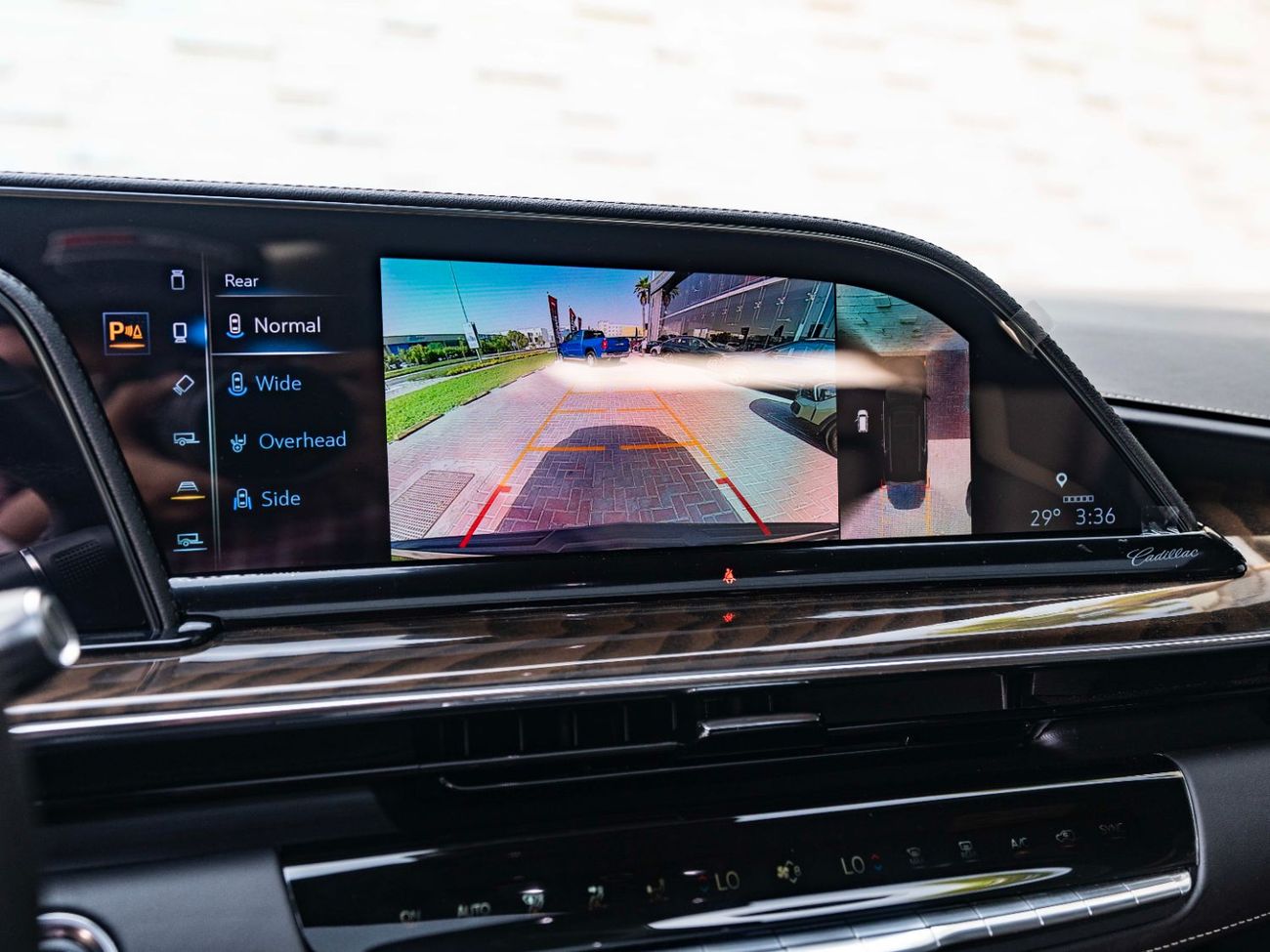 كاديلاك إسكالاد Sport Platinum 6.2L AWD