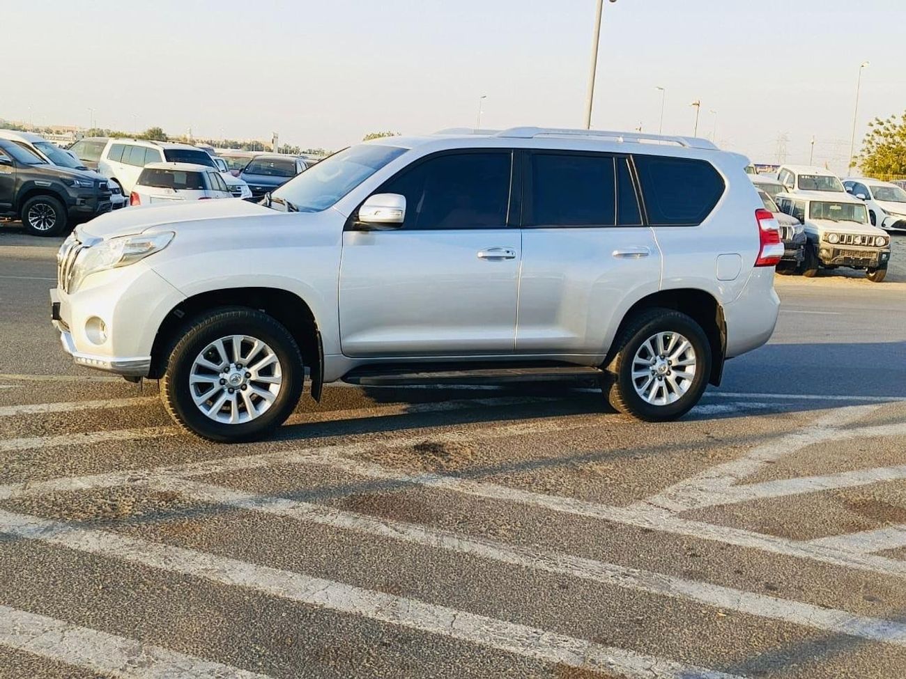 Toyota Prado Toyota Prado 2016 VXR V4 full option TOP the Range