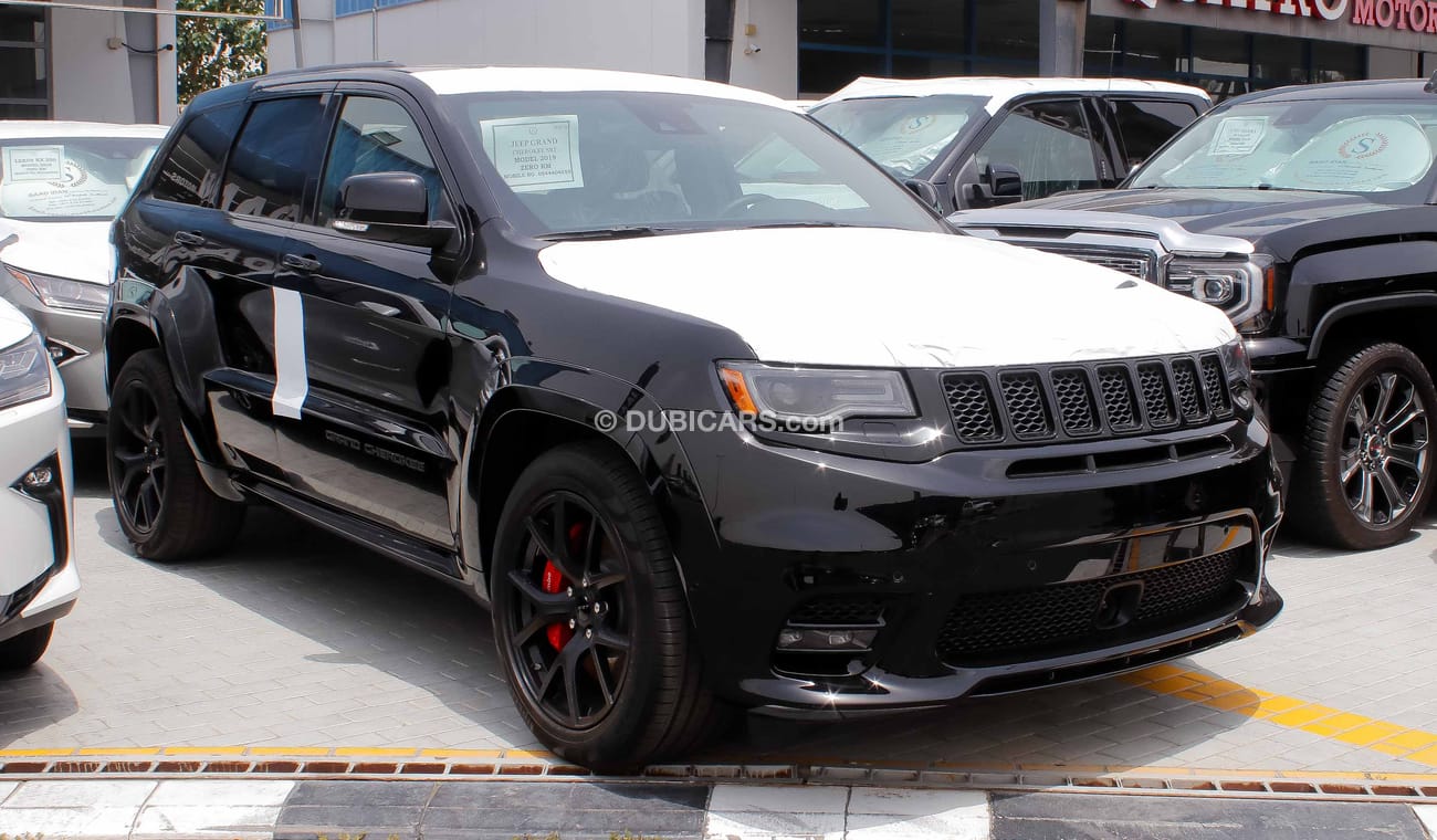 جيب جراند شيروكي SRT