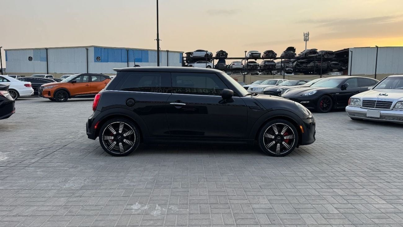 ميني كوبر إس 2.0L Turbocharged, 4-Cylinders