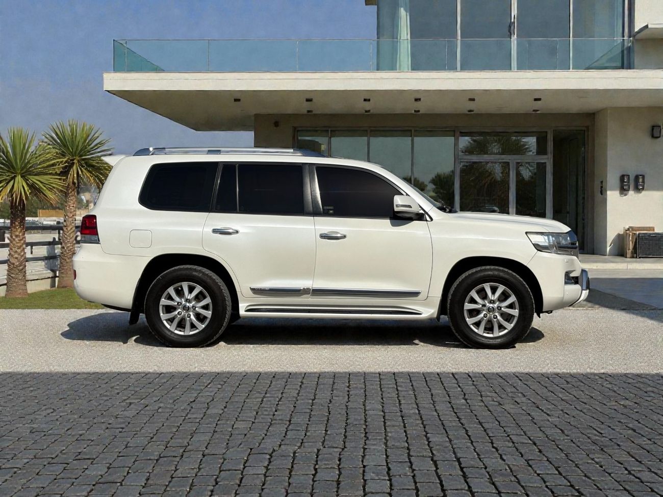 تويوتا لاند كروزر GXR 4.0L (271 HP) 4WD