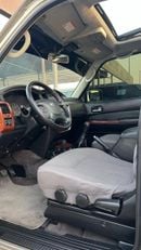 Nissan Patrol Safari Safari 4.8L A/T