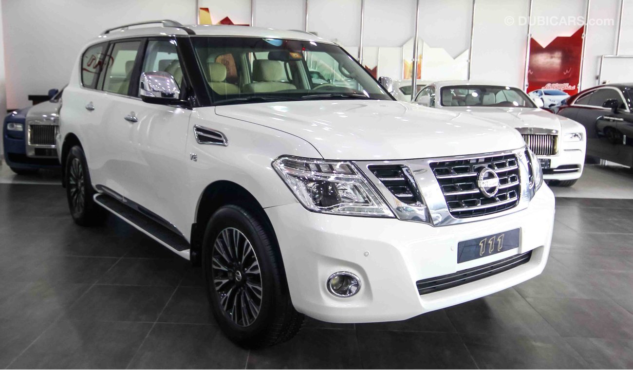 Nissan Patrol SE with bage platinum