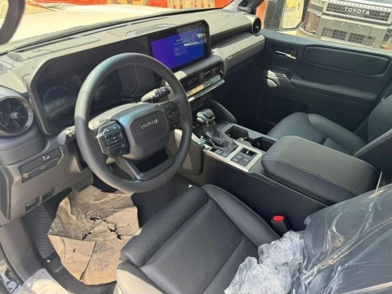 تويوتا برادو VXR TOYOTA PRADO LUXURY DIESEL 2.8L | LHD | 0 KM | 03 YEARS WARRANTY