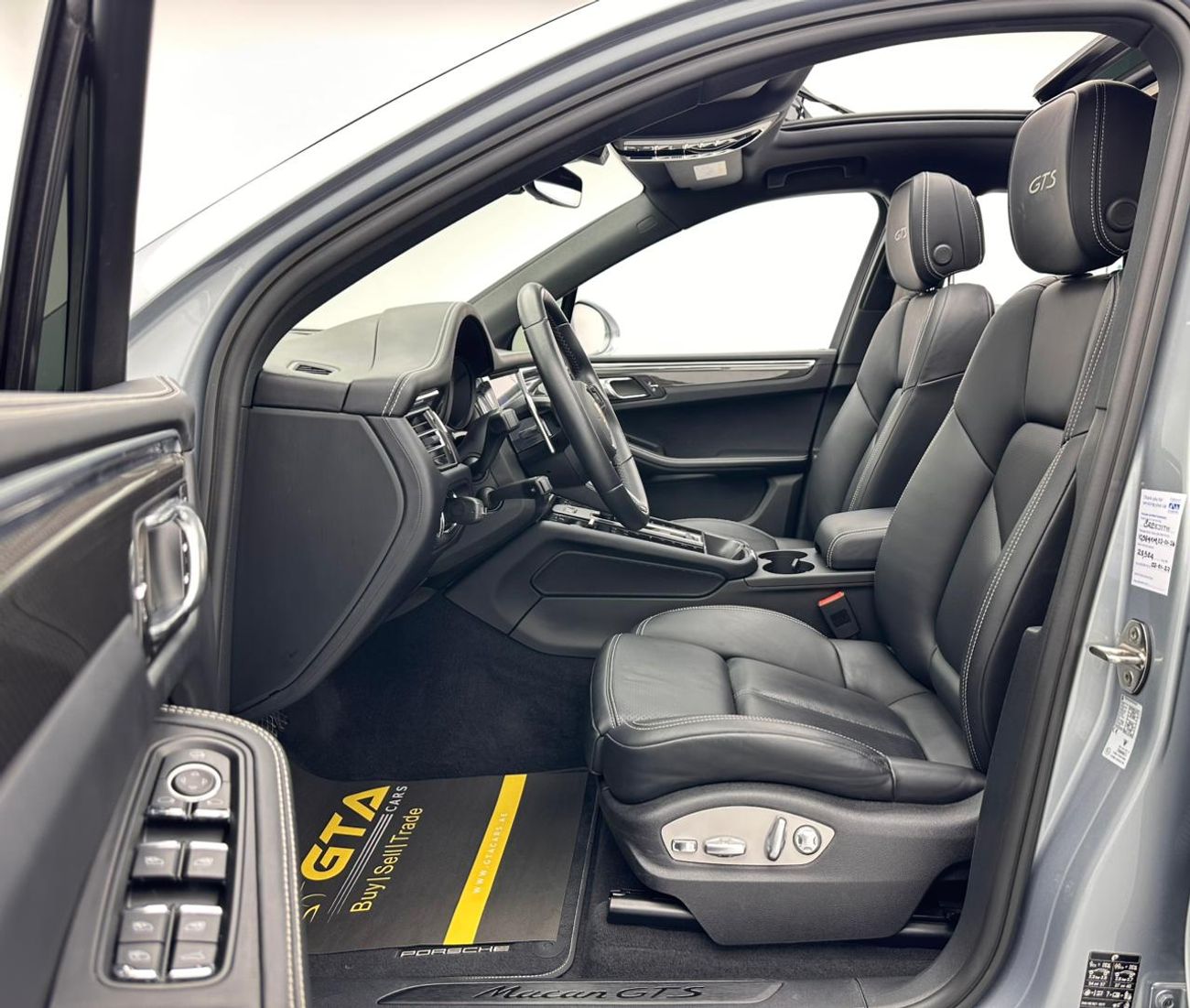 Porsche Macan 2024 Porsche Macan GTS, 1 Year Warranty Unlimited, Porsche Full Service History