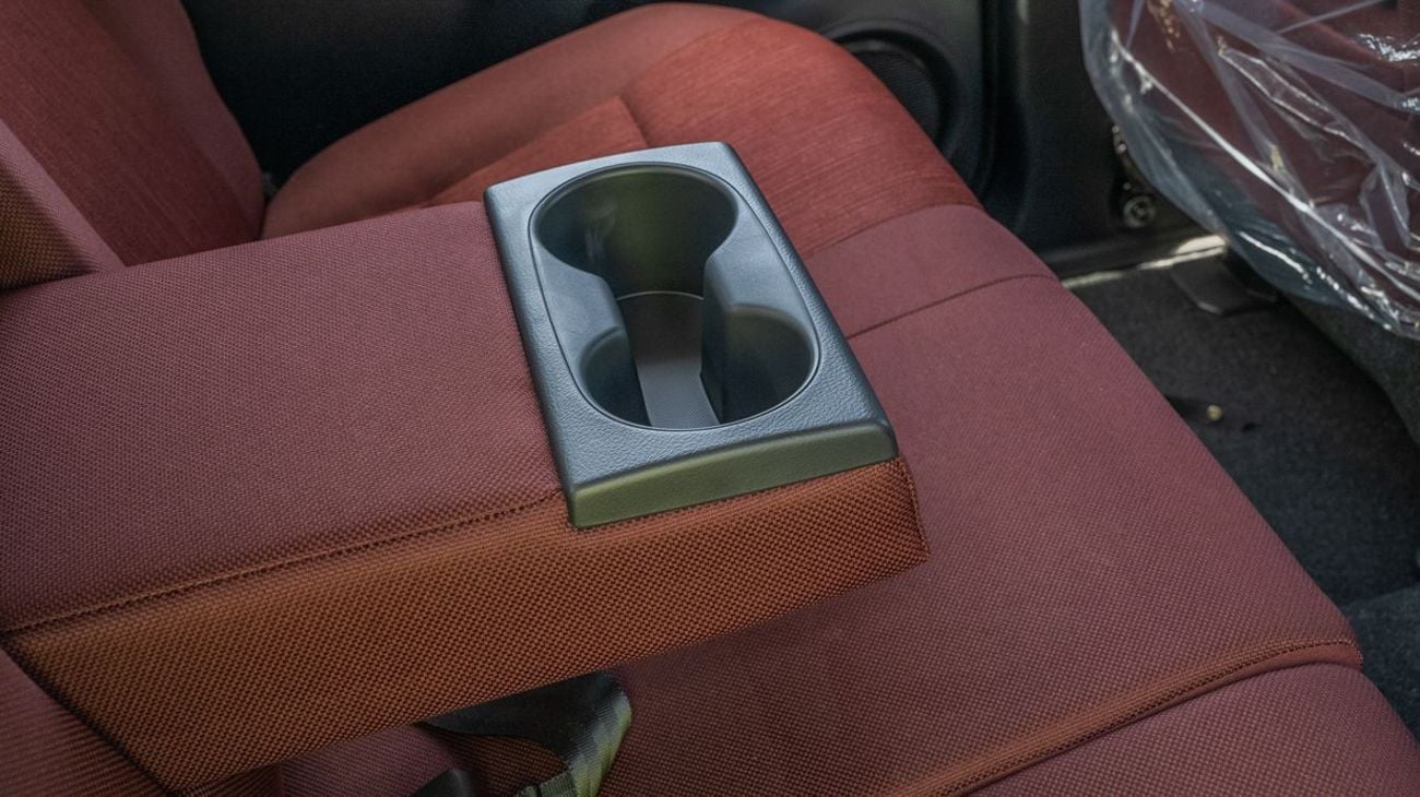 Toyota Hilux TOYOTA HILUX 2.4 AT HIGH -2026YM