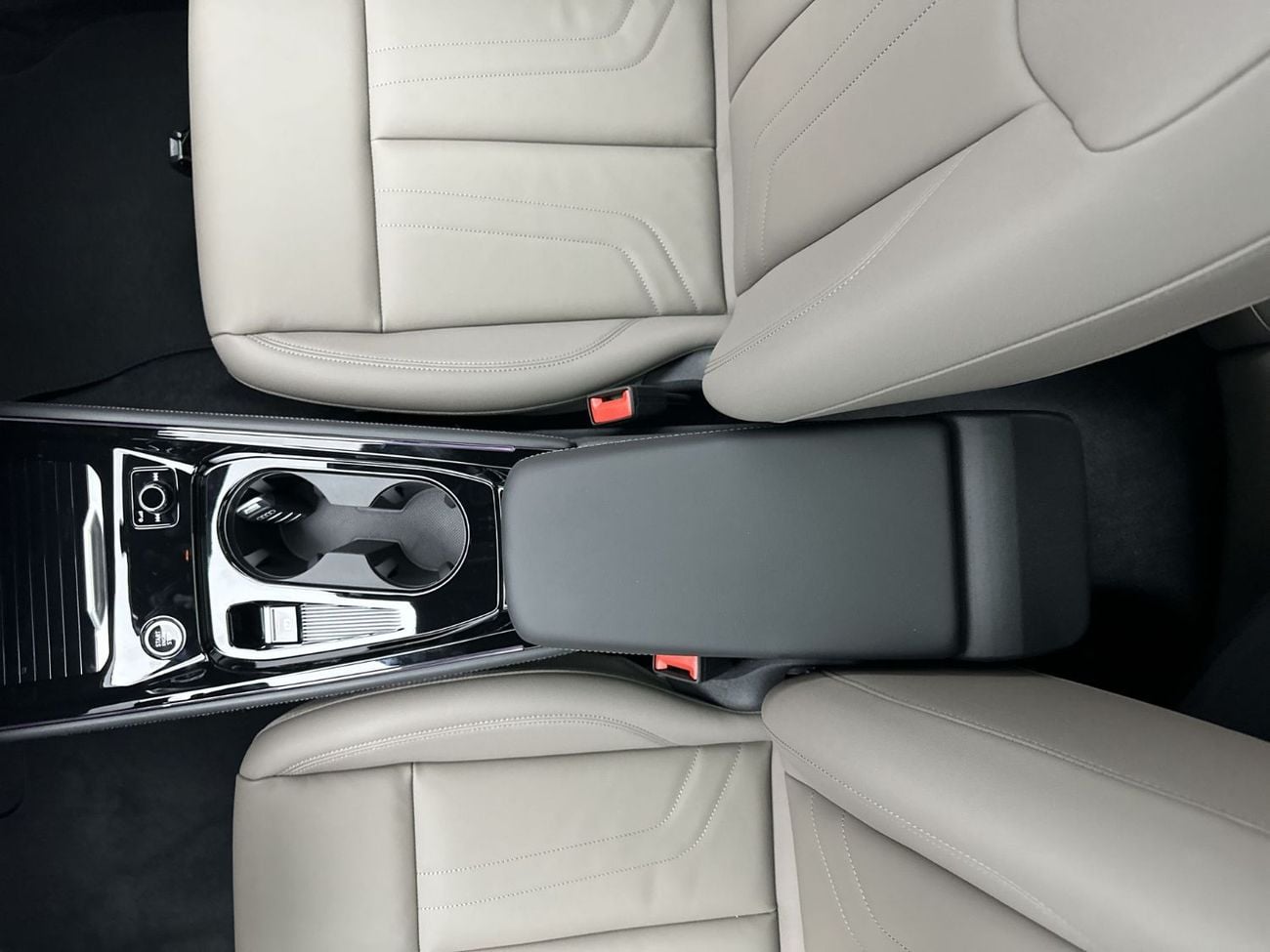 Audi Q3 Sportback TFSI quattro 204hp Premium Edition (Ref# 20884)