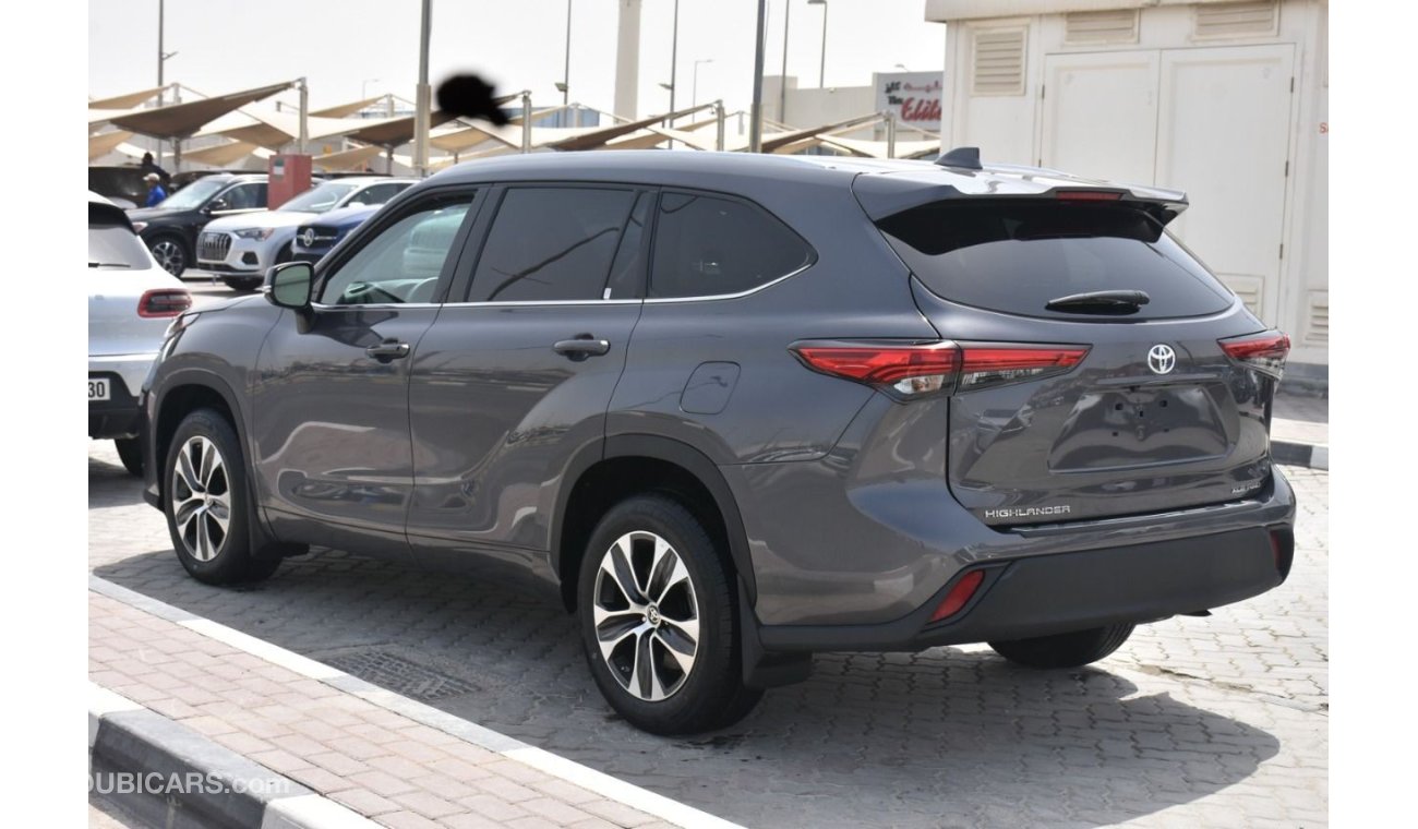 تويوتا هايلاندر XLE AWD (7 seats )V-06 3.5 2021 CLEAN CAR / WITH WARRANTY