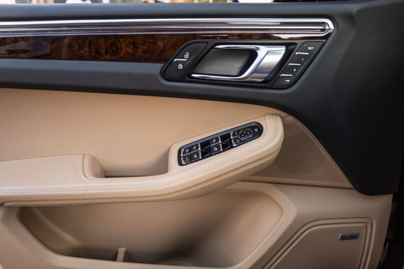 Porsche Macan STD Porsche Macan 2023 GCC | Agency Warranty