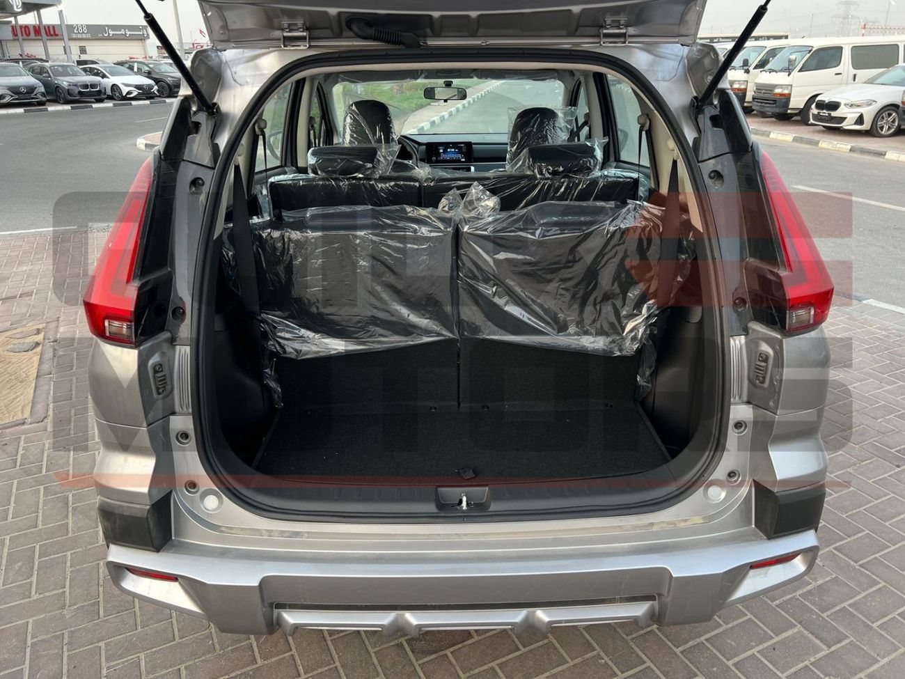 Mitsubishi Xpander Cross PREMIUM Mitsubishi xpander cross model 2027 GCC specific