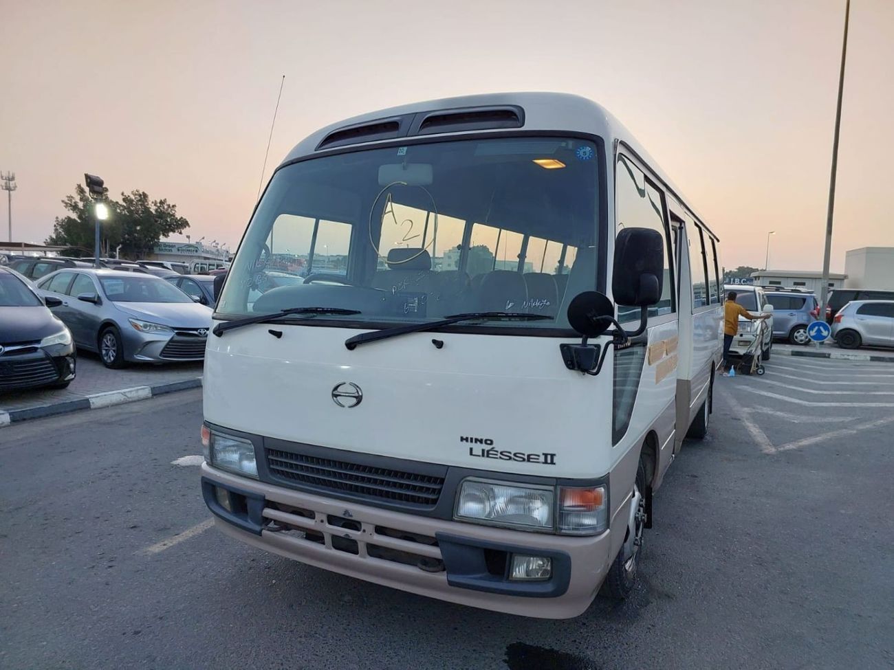 Hino Liesse II HINO LIESSE II BUS RIGHT HAND DRIVE(PM01666)