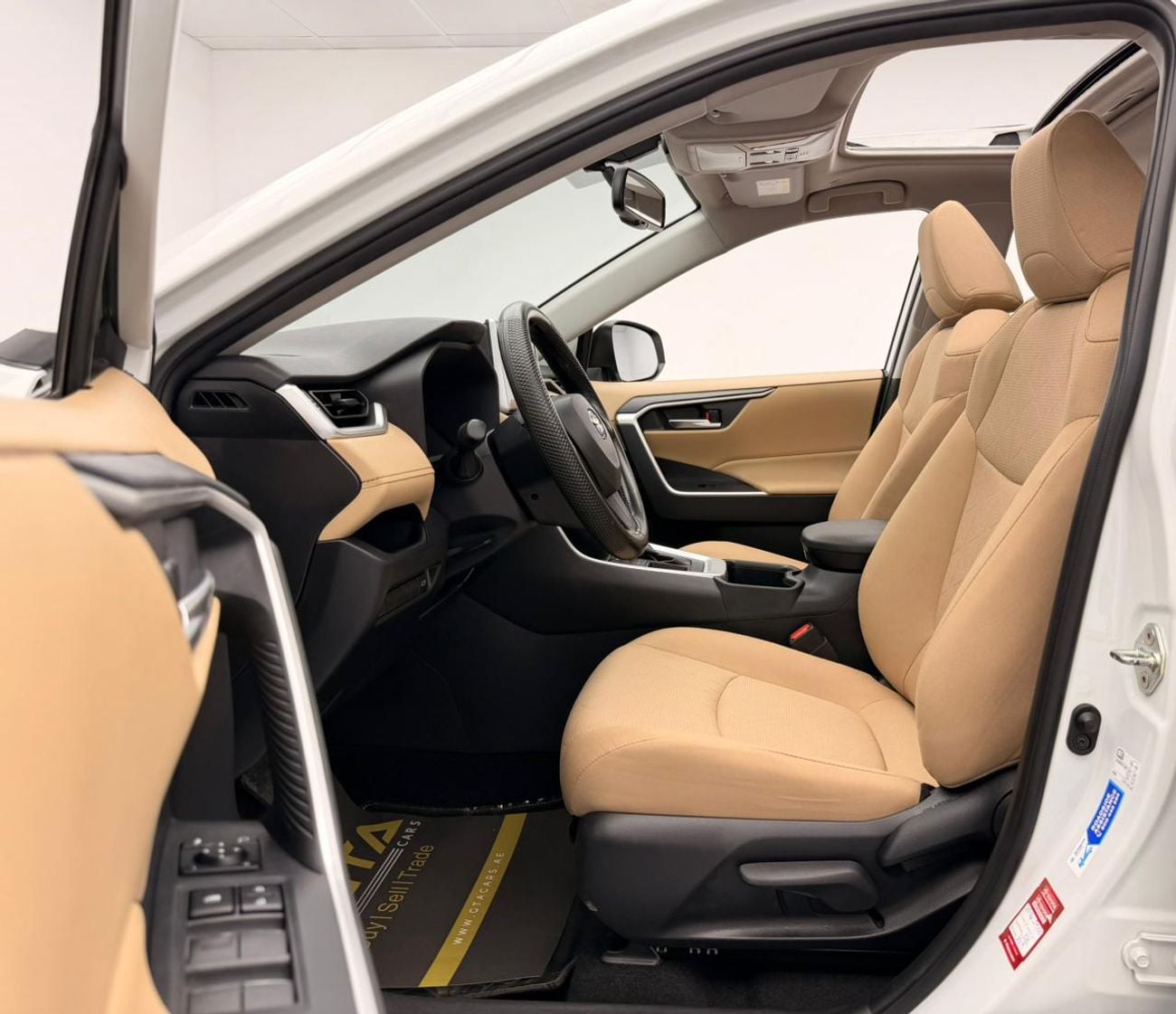 تويوتا راف ٤ 2024 Toyota Rav4 VX, Dec/2027 Toyota Warranty + Service Contract, Full Toyota Service History, GCC