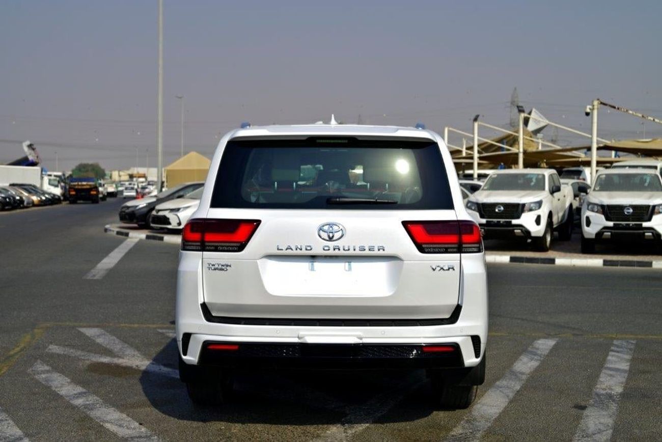 تويوتا لاند كروزر 300 VXR V6 3.3L DIESEL  7 SEAT AUTOMATIC