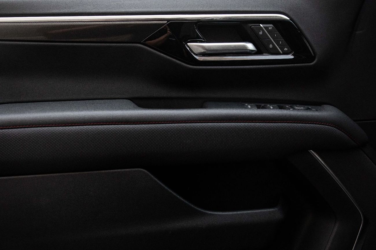 Chevrolet Tahoe RST  | 5,483 P.M  | 0% Downpayment | Agency Warranty!